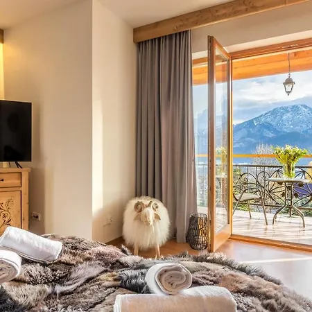 Homestay Aparthotel Delta Top
